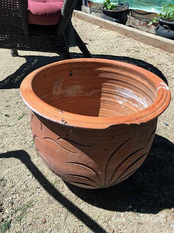 Clay pot makever009